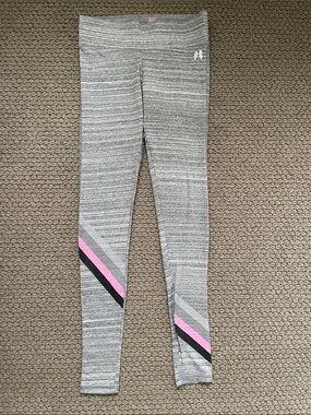 VS The Daily Legging
